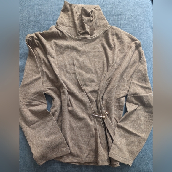 ✨2/$50✨NWT Zara Soft Cowl Neck Top In Taupe Brown - Picture 9 of 12